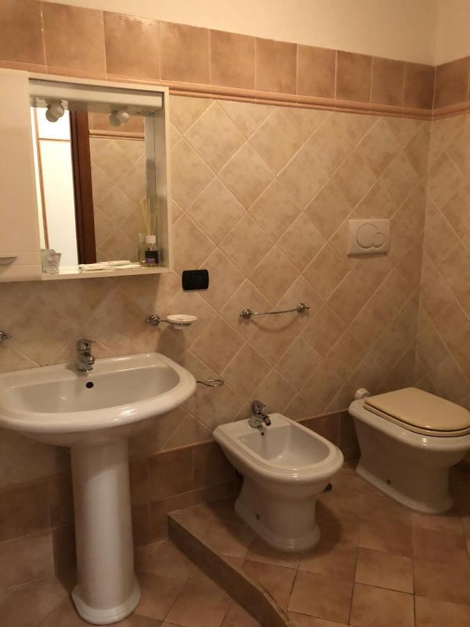 Guest House Via Poerio Catanzaro Exterior foto